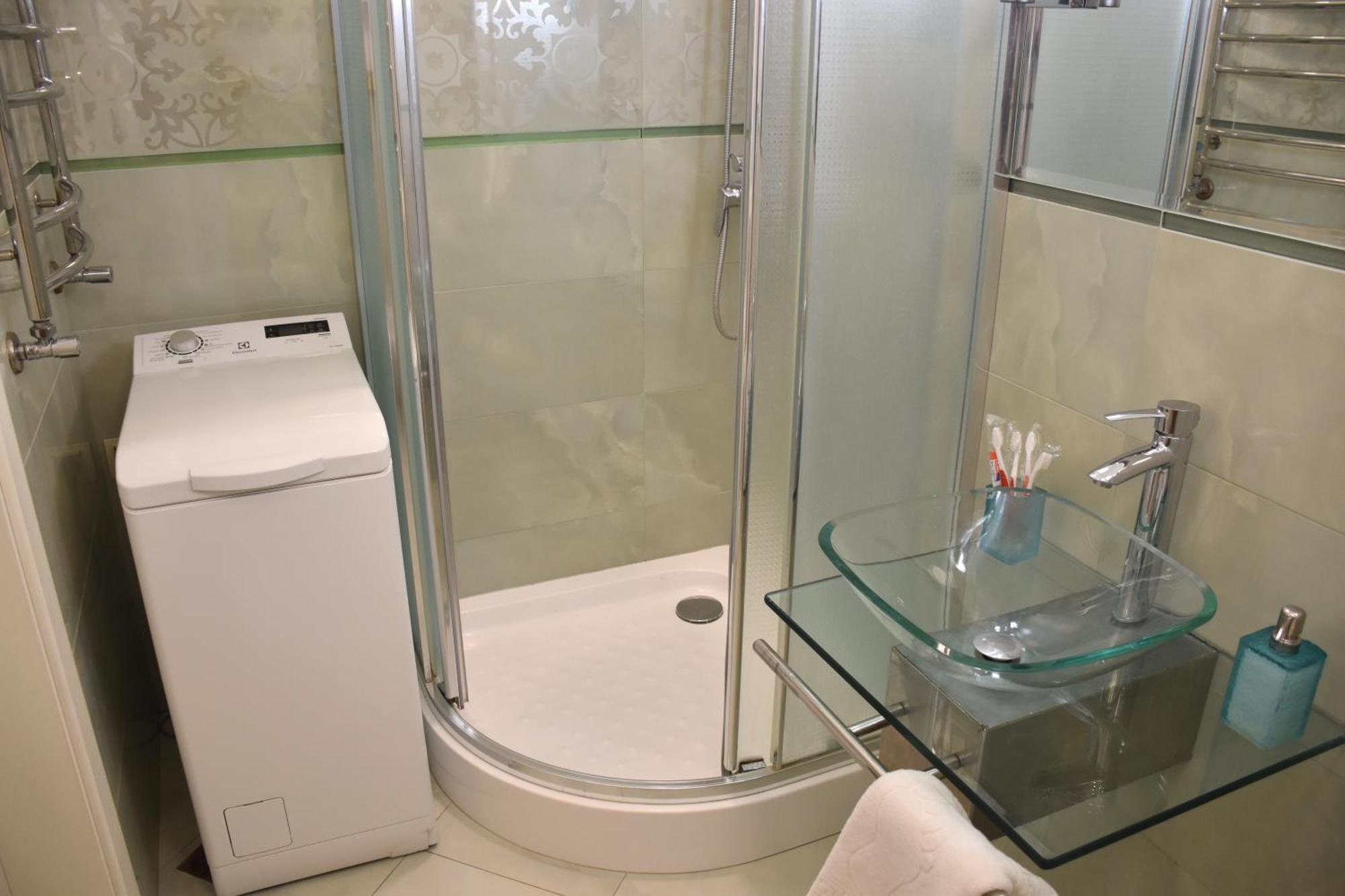 לבוב Renewed Central Apartment מראה חיצוני תמונה